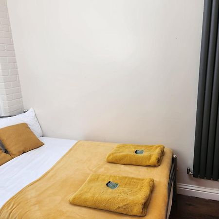 Home Away From Home Londres Extérieur photo