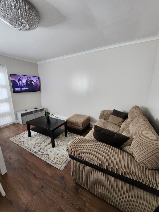 Home Away From Home Londres Extérieur photo
